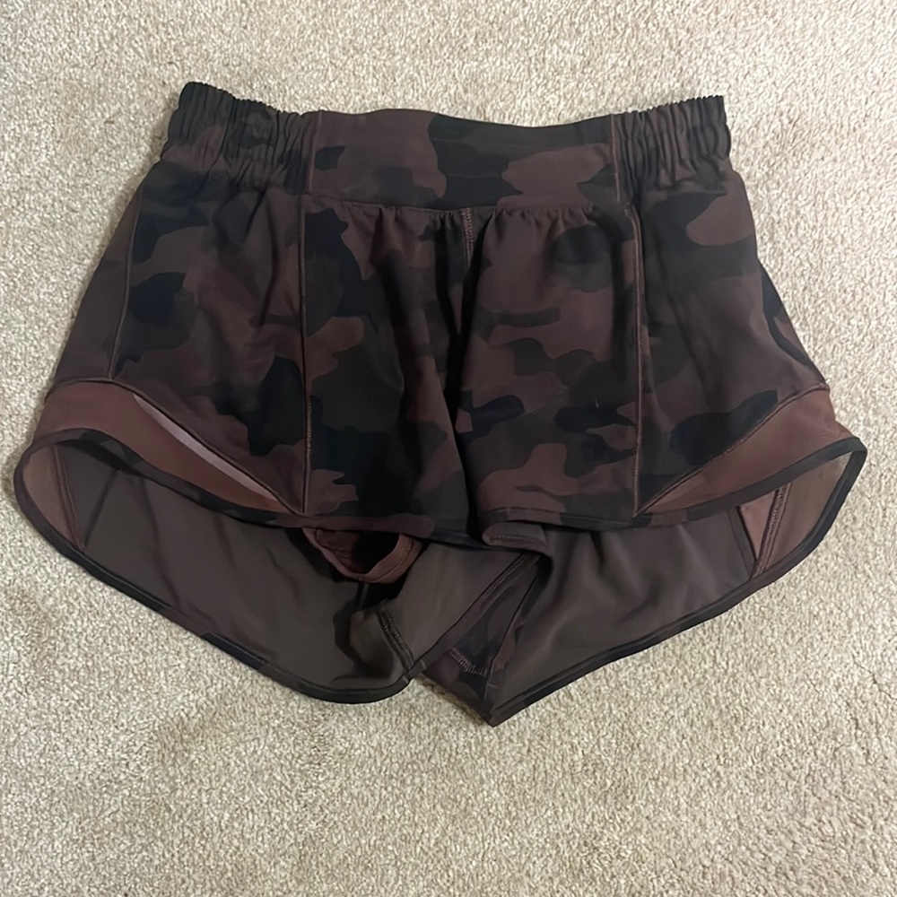 Lululemon Hotty Hot 2.5.